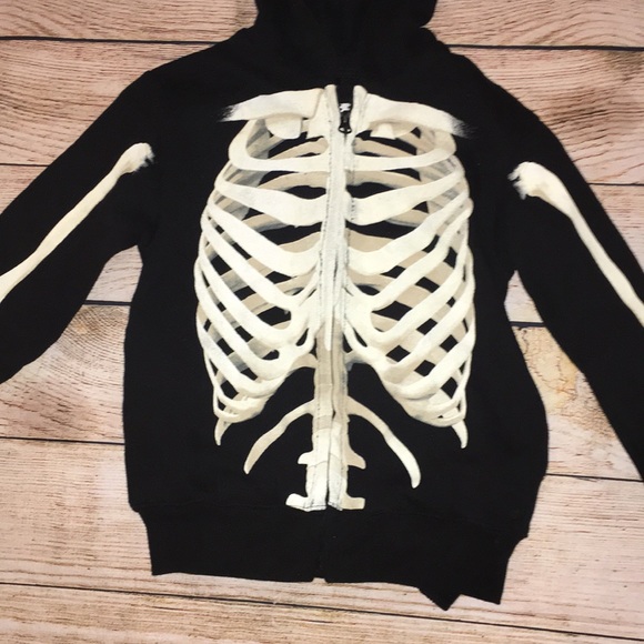 Skeleton Black Sweatshirt  Cat & JackHoodie XS - Picture 2 of 4